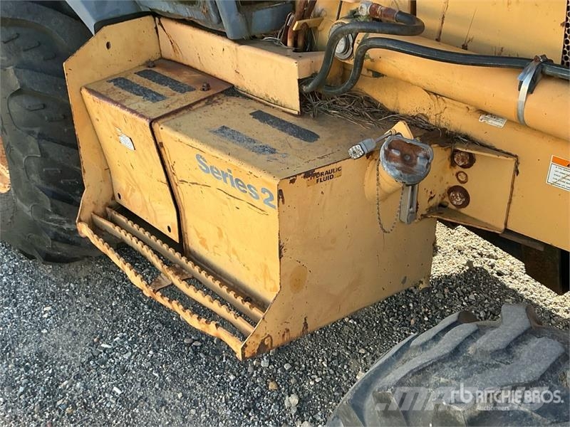CASE 580L Series 2 Backhoe Loader لوادر ذات جرافات عكسية
