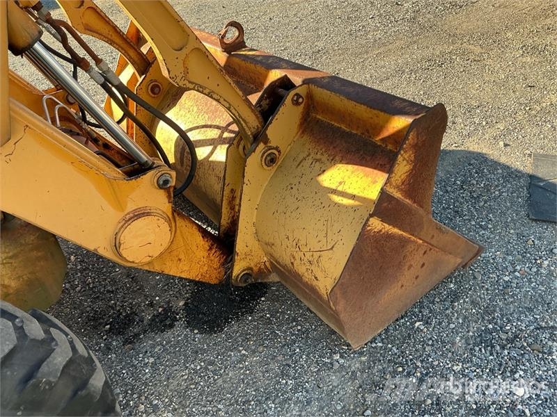 CASE 580L Series 2 Backhoe Loader لوادر ذات جرافات عكسية