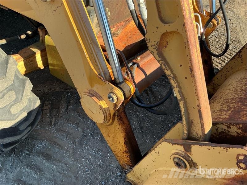 CASE 580L Series 2 Backhoe Loader لوادر ذات جرافات عكسية