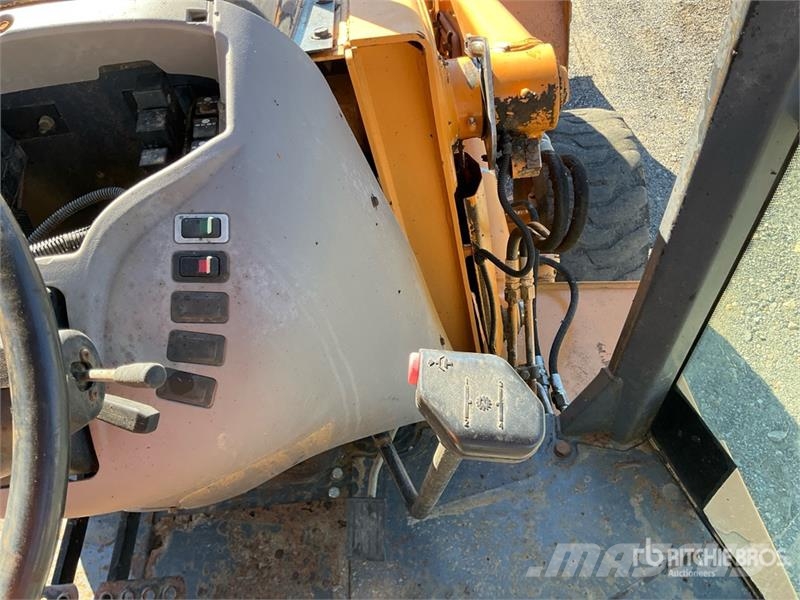 CASE 580M Baggerlader