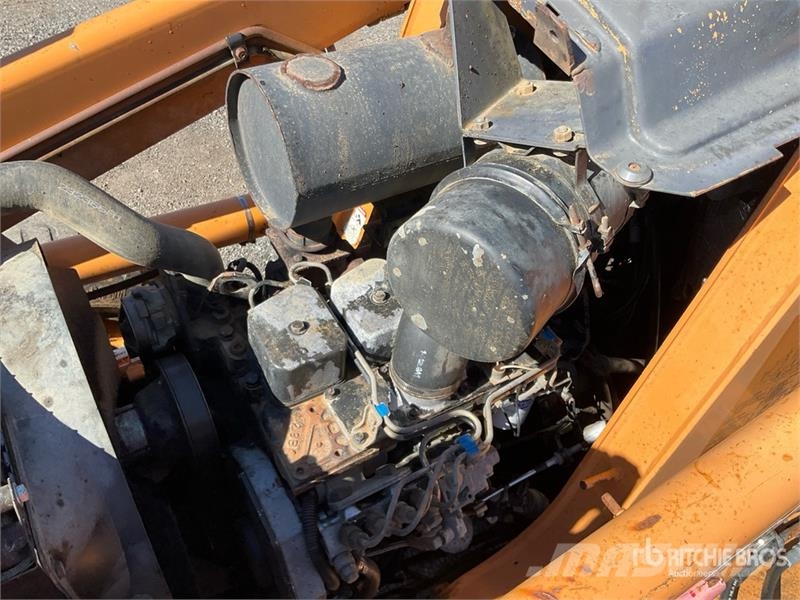 CASE 580M Baggerlader