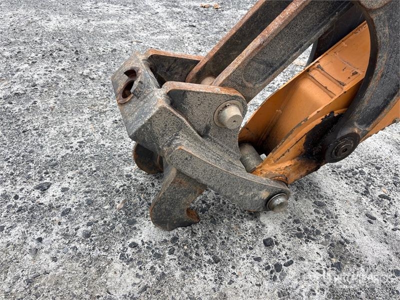 CASE 590SN 4x4 Backhoe Loader TLB's