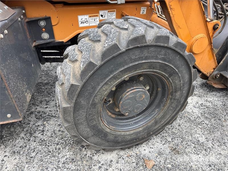 CASE 590SN 4x4 Backhoe Loader TLB's