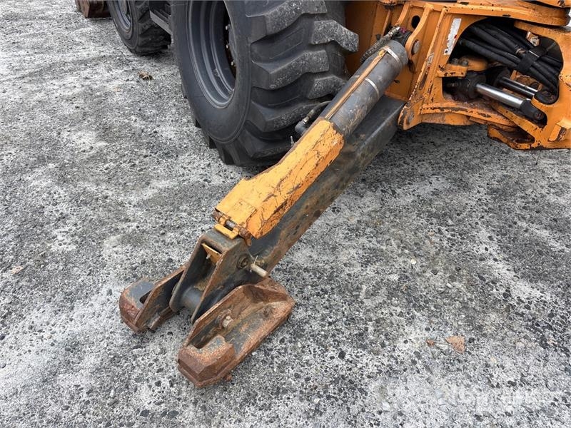CASE 590SN 4x4 Backhoe Loader TLB's