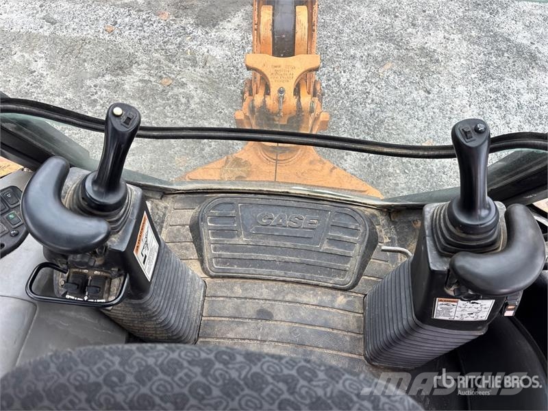 CASE 590SN 4x4 Backhoe Loader TLB's
