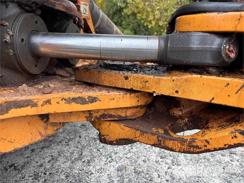 CASE 590SN 4x4 Backhoe Loader TLB's