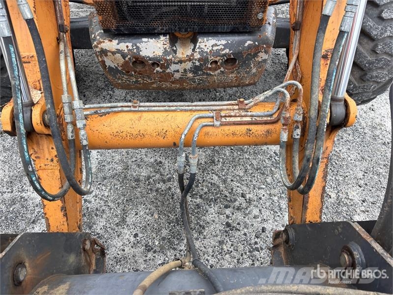 CASE 590SN 4x4 Backhoe Loader TLB's