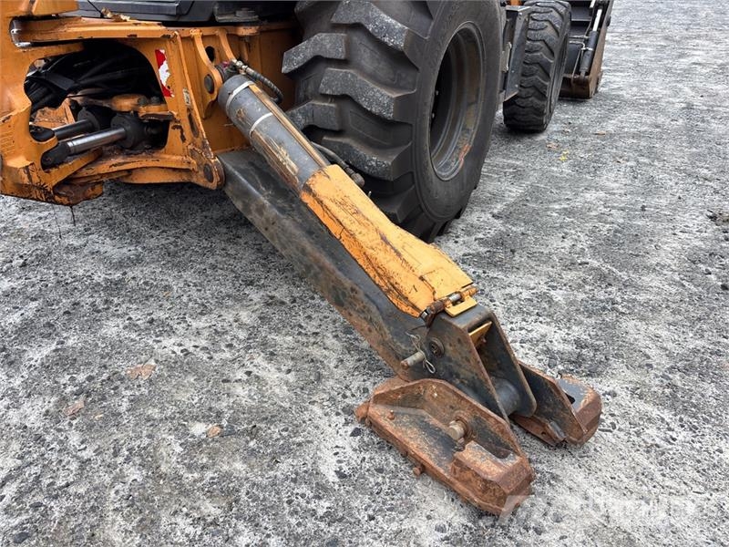 CASE 590SN 4x4 Backhoe Loader TLB's