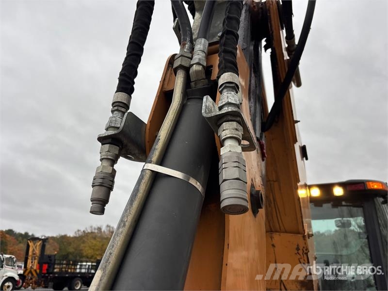 CASE 590SN 4x4 Backhoe Loader TLB's