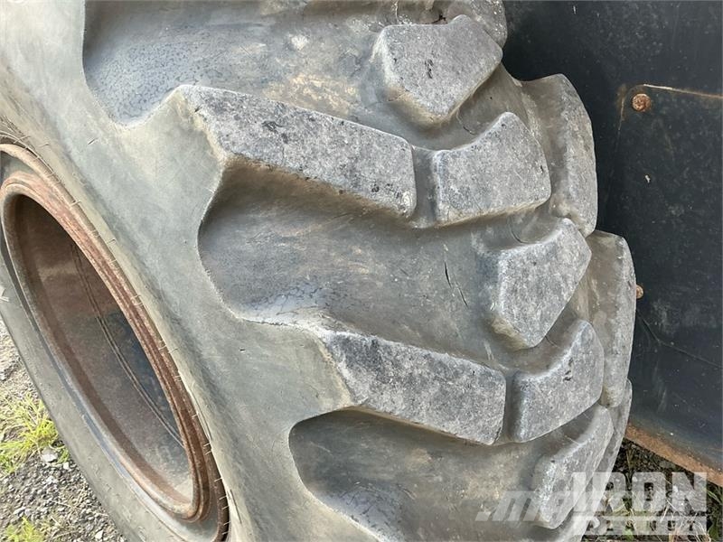 CASE 621G Wheel Loader Wheel loaders
