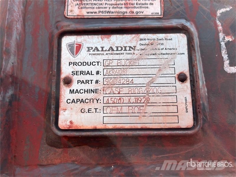 CASE 821G Wielladers