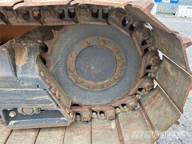 CASE 850M LGP بلدوزرات مجنزرة