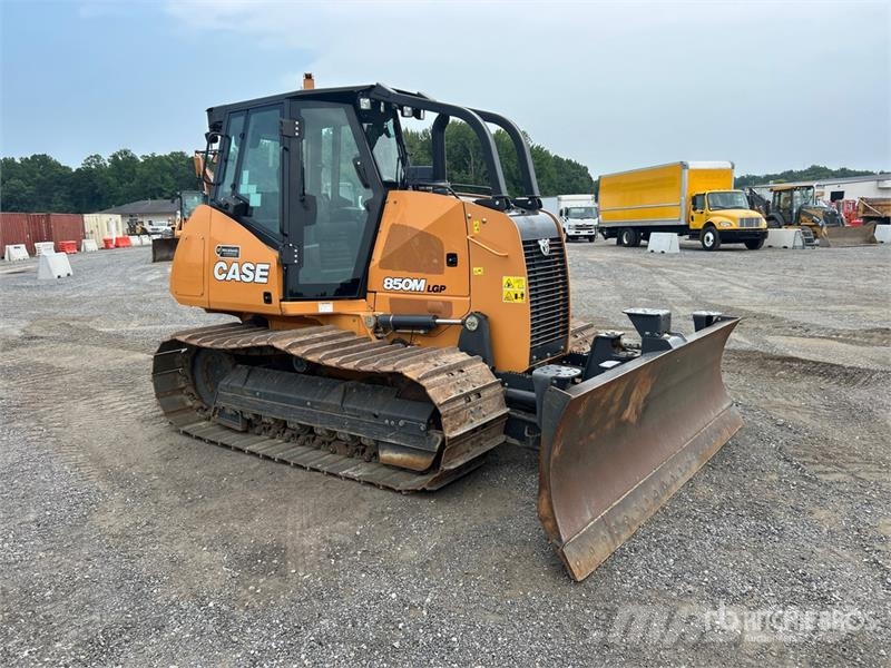 CASE 850M LGP بلدوزرات مجنزرة