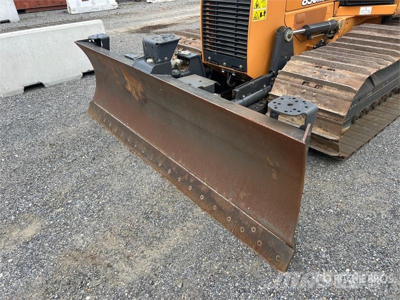 CASE 850M LGP بلدوزرات مجنزرة