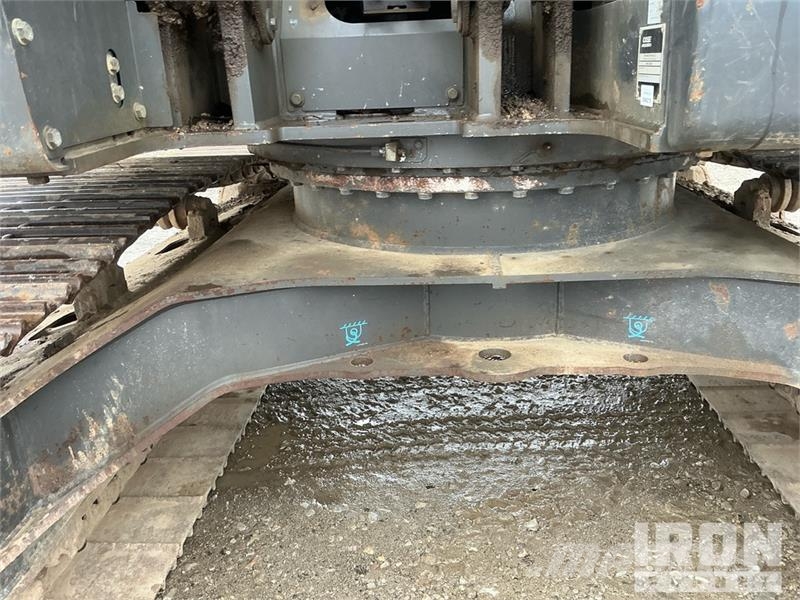 CASE CX145D SR Tracked Excavator Gravemaskiner på larvebånd