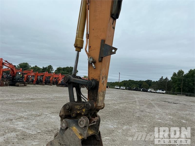 CASE CX145D SR Tracked Excavator Gravemaskiner på larvebånd