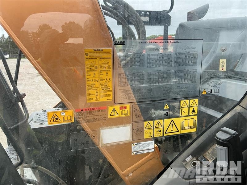 CASE CX145D SR Tracked Excavator Gravemaskiner på larvebånd