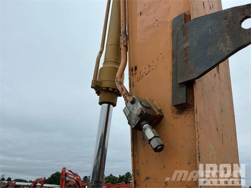 CASE CX145D SR Tracked Excavator Gravemaskiner på larvebånd