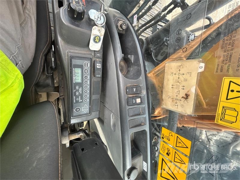 CASE CX160D Εκσκαφείς με ερπύστριες