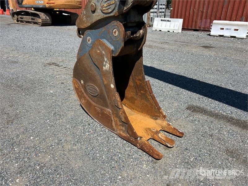 CASE CX245D SR LC Tracked Excavator Εκσκαφείς με ερπύστριες