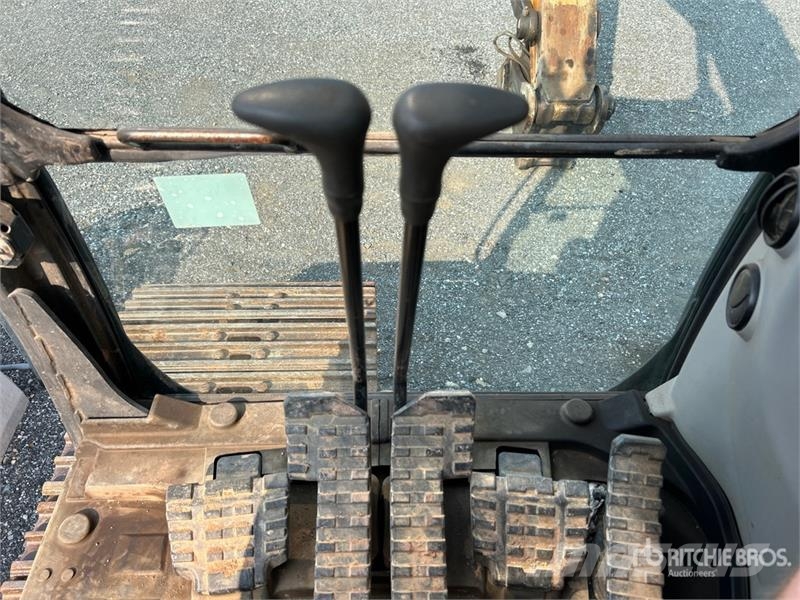 CASE CX250D Tracked Excavator Excavadoras sobre orugas