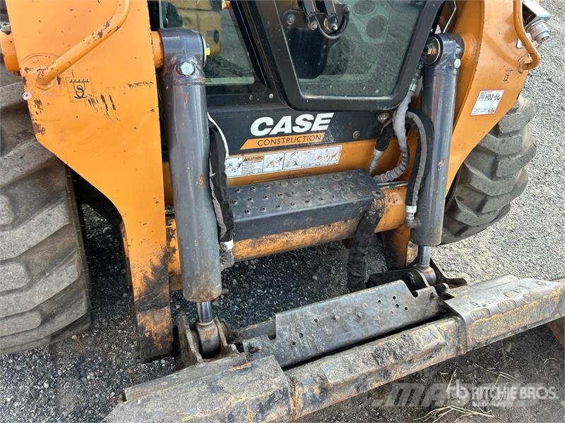 CASE SV340B High Flow Skid Steer Loader Kompaktlaadurid