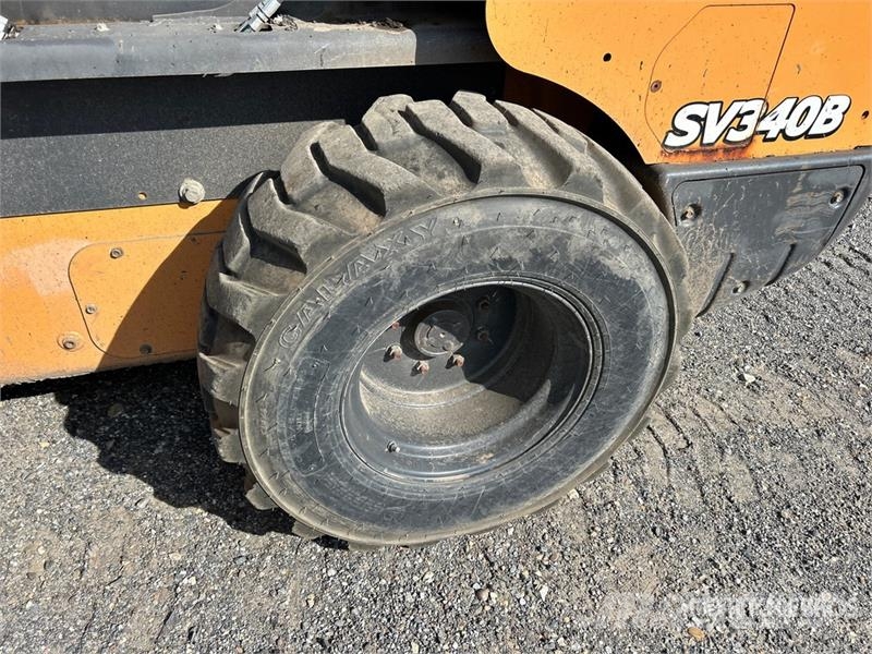 CASE SV340B High Flow Skid Steer Loader Kompaktlaadurid
