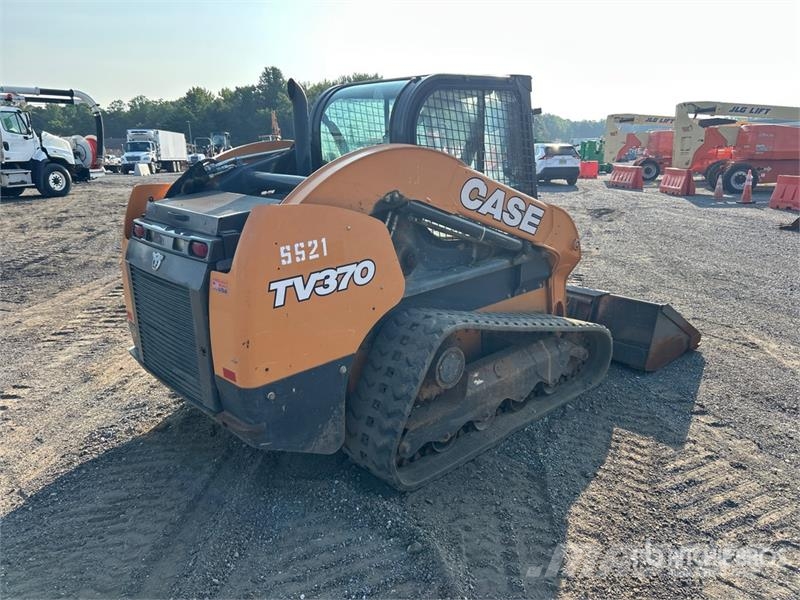 CASE TV370 Мини товарачи
