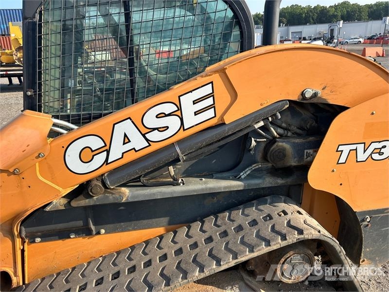 CASE TV370 Мини товарачи
