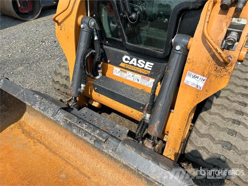 CASE TV370B Мини товарачи
