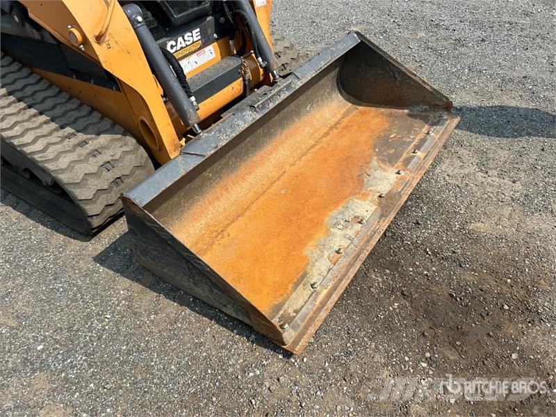 CASE TV370B Мини товарачи
