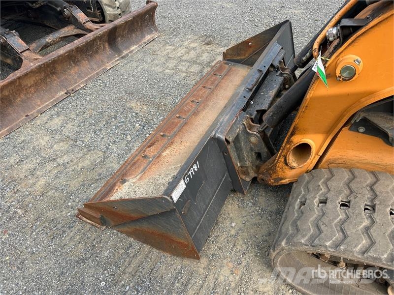CASE TV450B Мини товарачи
