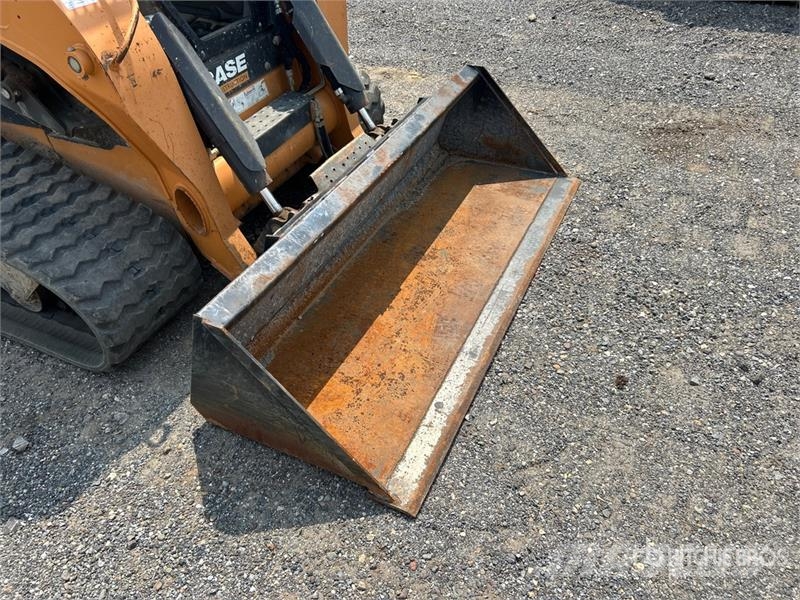 CASE TV450B Мини товарачи
