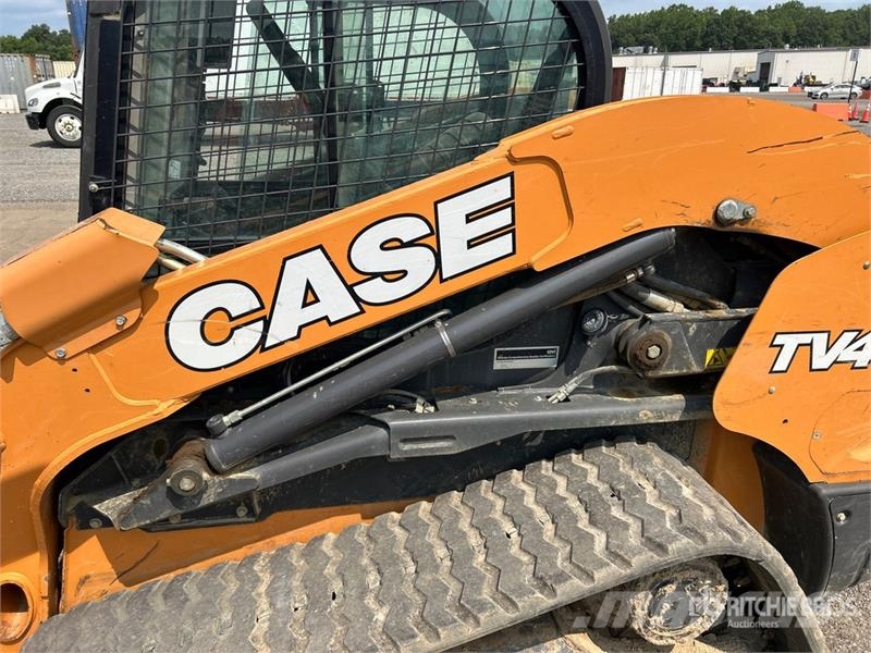 CASE TV450B Мини товарачи
