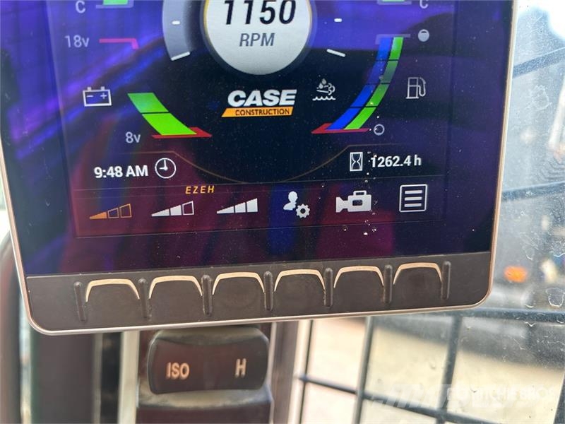 CASE TV450B Мини товарачи
