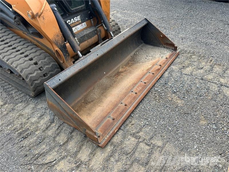 CASE TV450B Мини товарачи
