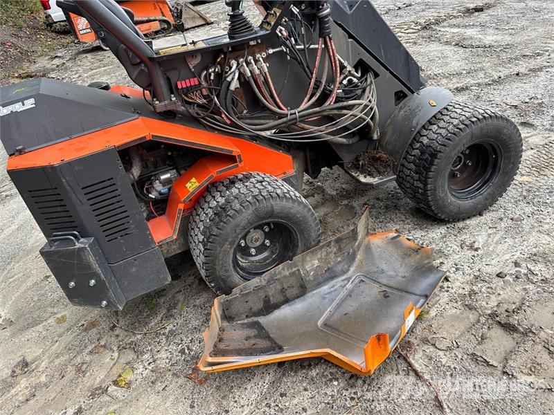 Cast Genesis 25 Telescopic Mini Wheel Loader Wheel loaders