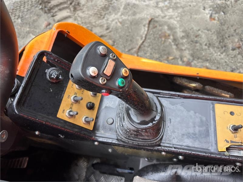 Cast Genesis 25 Telescopic Mini Wheel Loader Wheel loaders
