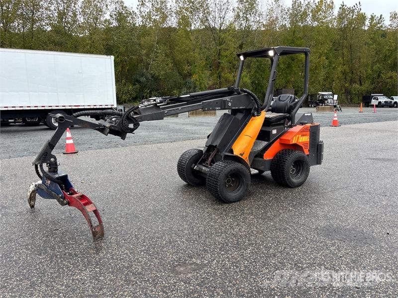 Cast Genesis 25 Telescopic Mini Wheel Loader Wheel loaders