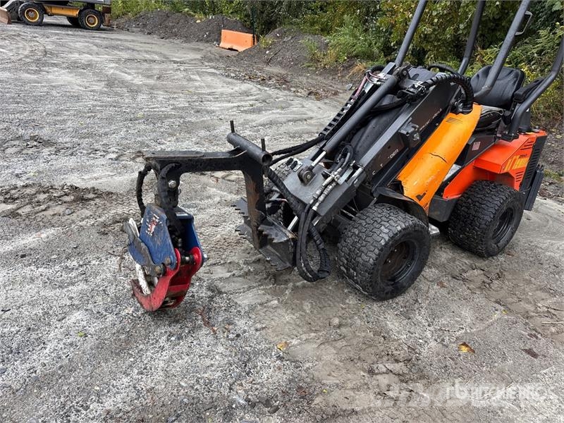 Cast Genesis 25 Telescopic Mini Wheel Loader Wheel loaders