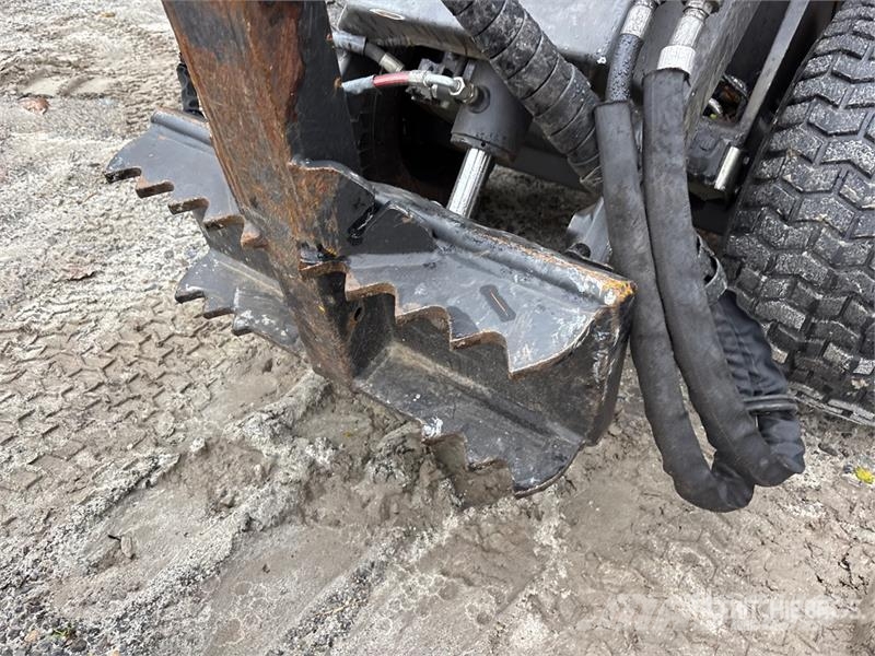 Cast Genesis 25 Telescopic Mini Wheel Loader Wheel loaders