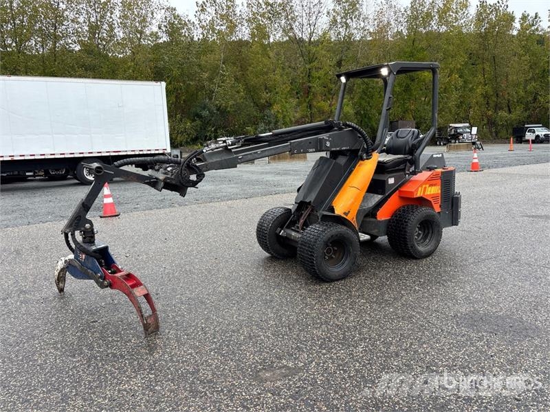 Cast Genesis 25 Telescopic Mini Wheel Loader Wheel loaders