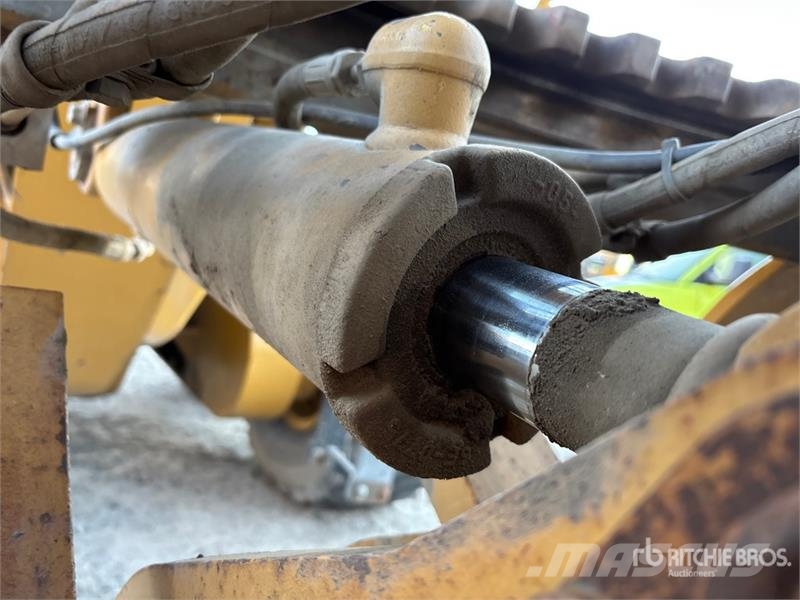 CAT 14H Motor Grader معدات تمهيد الطرق