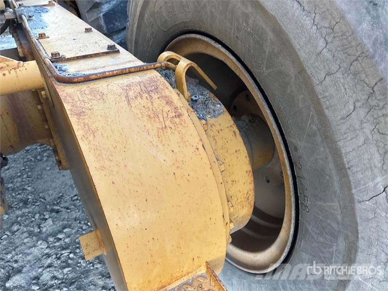 CAT 14H Motor Grader معدات تمهيد الطرق