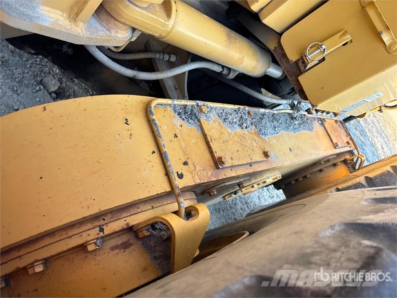 CAT 14H Motor Grader معدات تمهيد الطرق