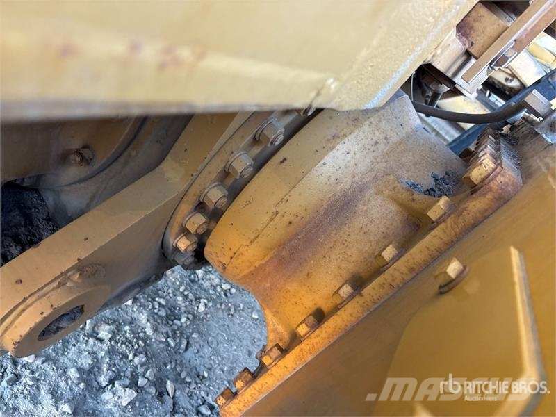 CAT 14H Motor Grader معدات تمهيد الطرق