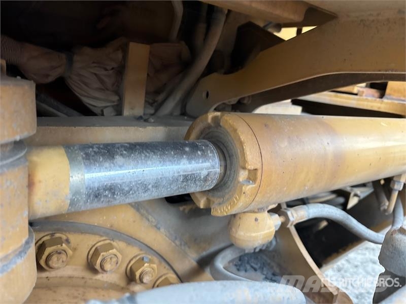 CAT 14H Motor Grader معدات تمهيد الطرق