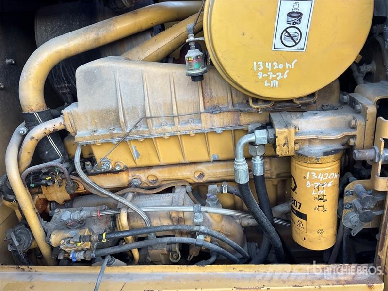 CAT 14H Motor Grader معدات تمهيد الطرق