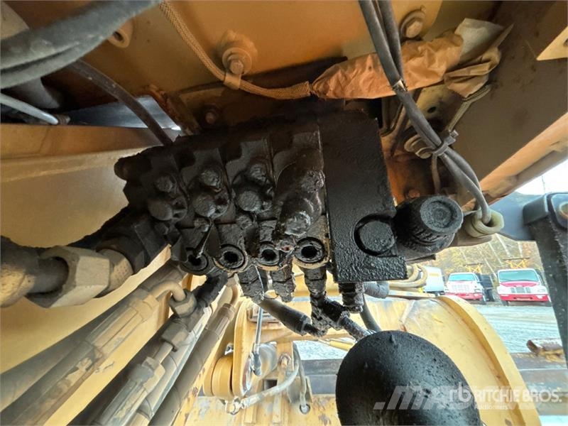 CAT 14H Motor Grader معدات تمهيد الطرق
