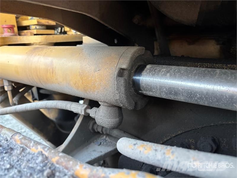 CAT 14H Motor Grader معدات تمهيد الطرق